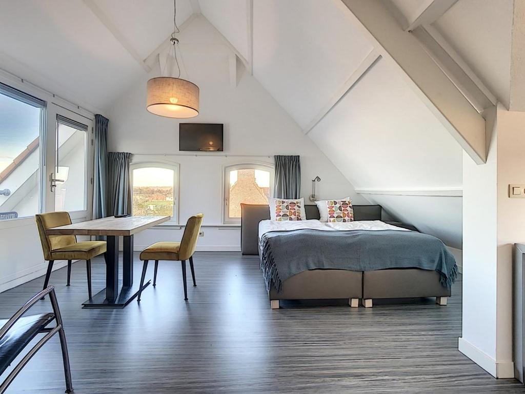 Zuidzande The Town Hotel Studios Appartments מראה חיצוני תמונה