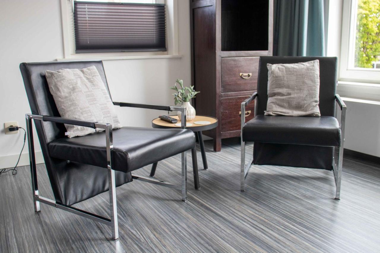 Zuidzande The Town Hotel Studios Appartments מראה חיצוני תמונה